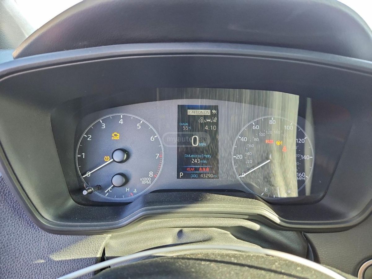 Toyota Corolla - фото 9