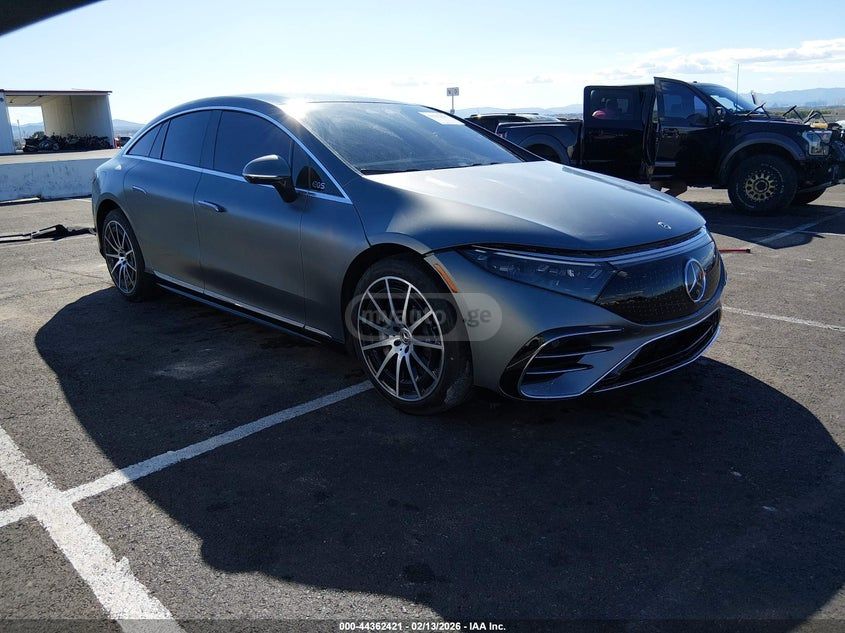 Mercedes-Benz EQS 450+ - фото 1