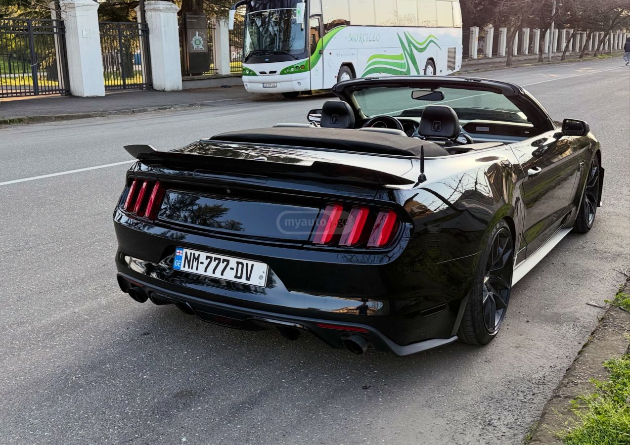 Ford Mustang - фото 9