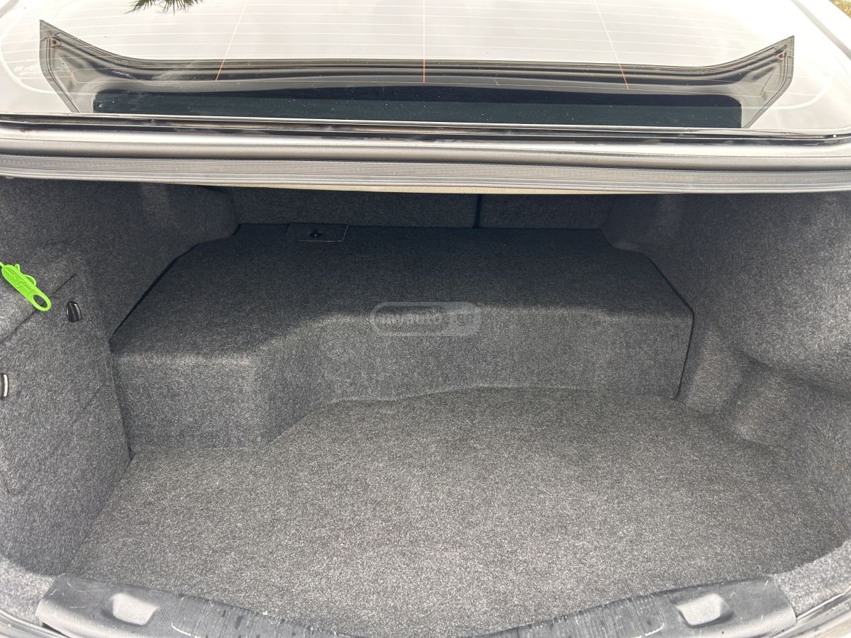 Ford Fusion - фото 9