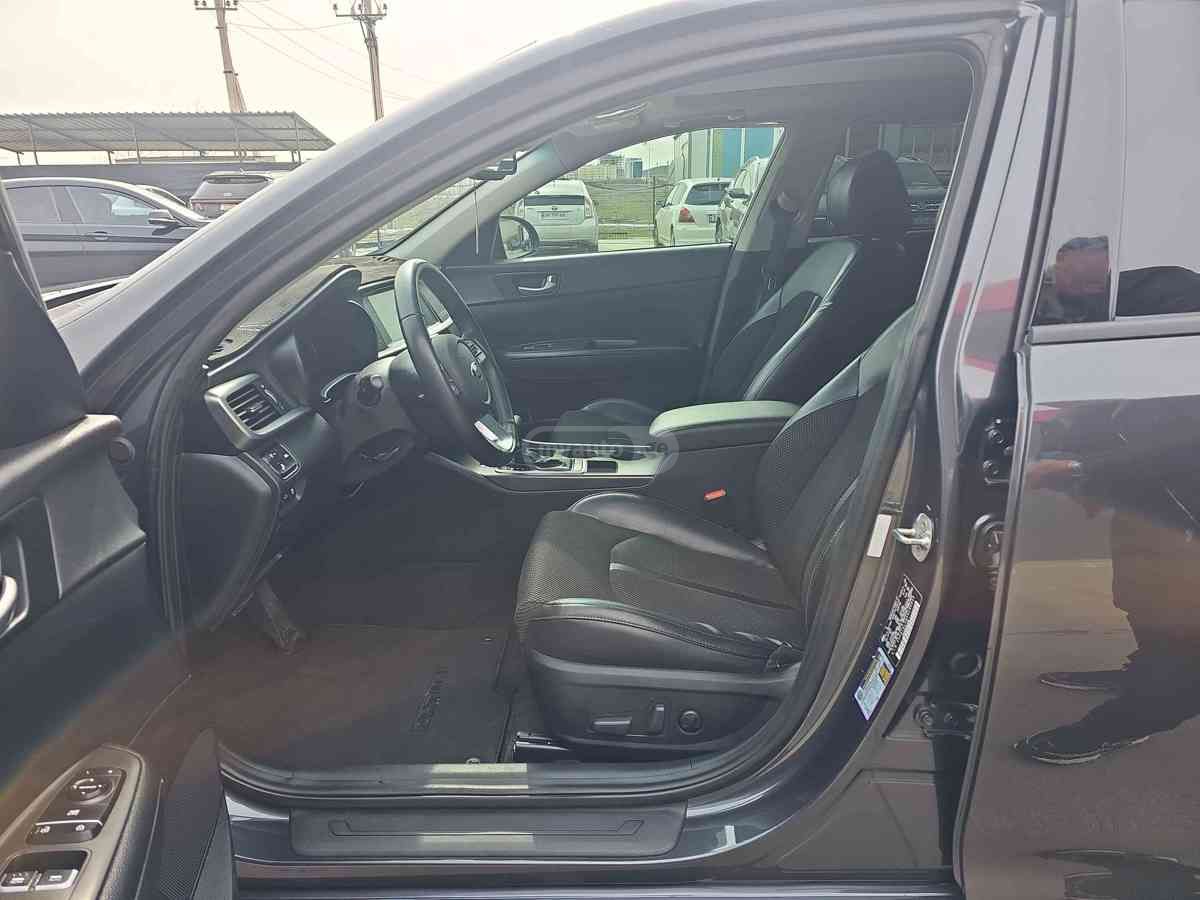 Kia Optima - фото 10