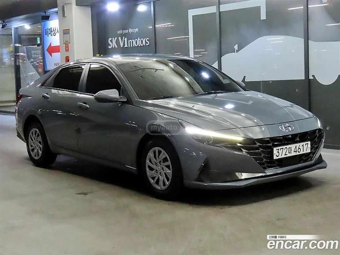 Hyundai Elantra - фото 11