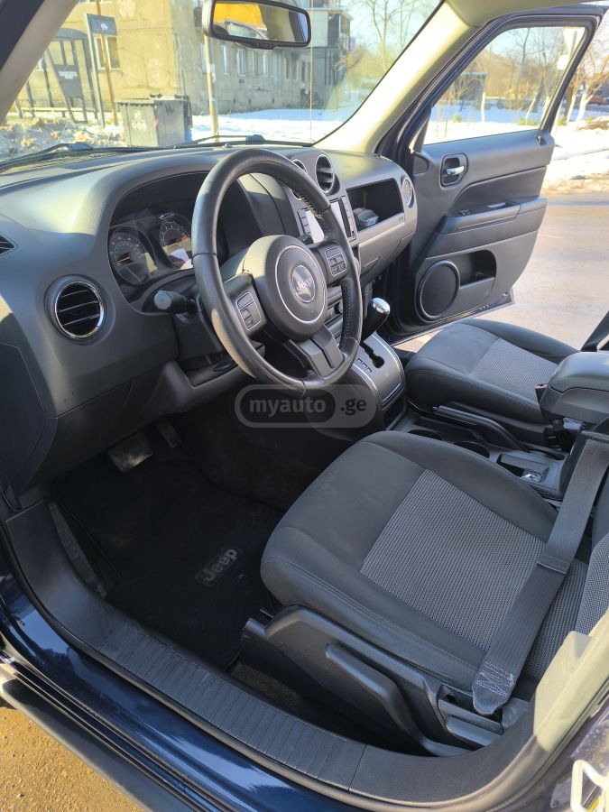 Jeep Patriot - фото 10