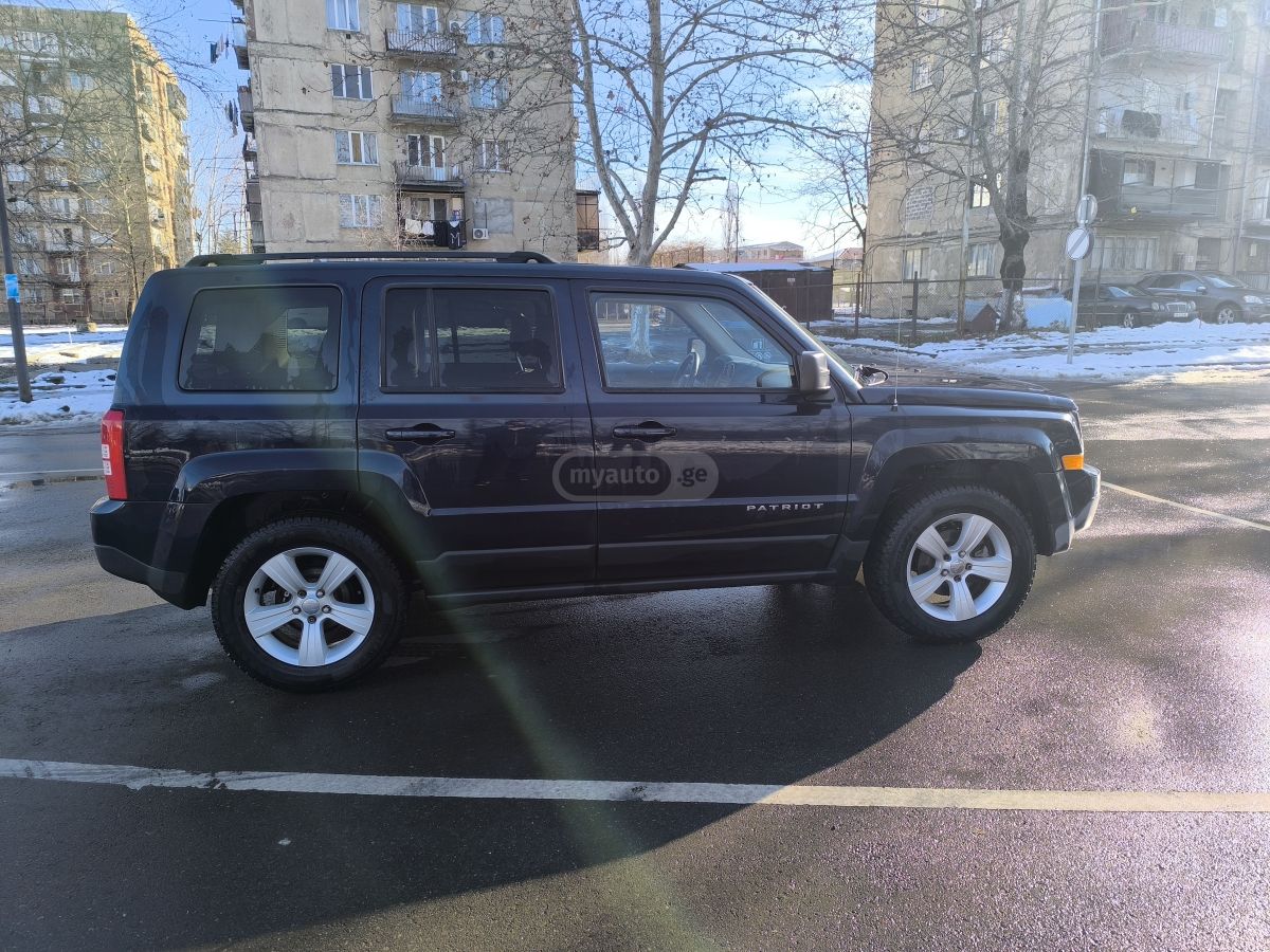 Jeep Patriot - фото 6