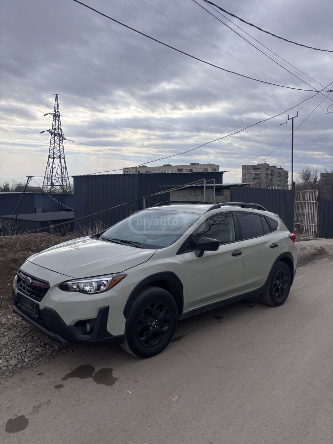 Subaru Premium 4dr All-Wheel Drive CV — миниатюра 1