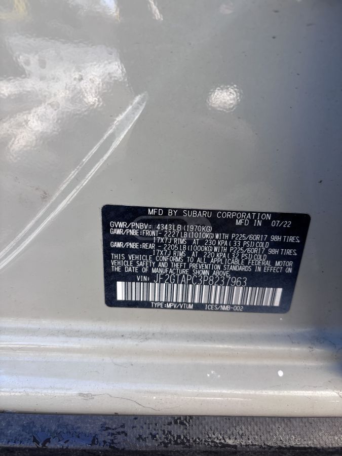 Subaru Premium 4dr All-Wheel Drive CV — миниатюра 14