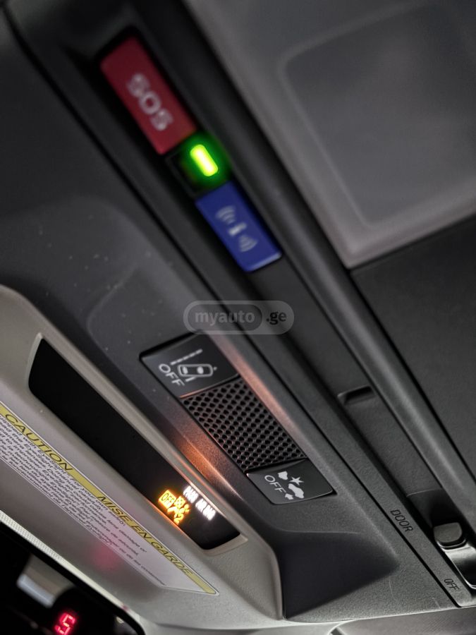 Subaru Premium 4dr All-Wheel Drive CV — миниатюра 15