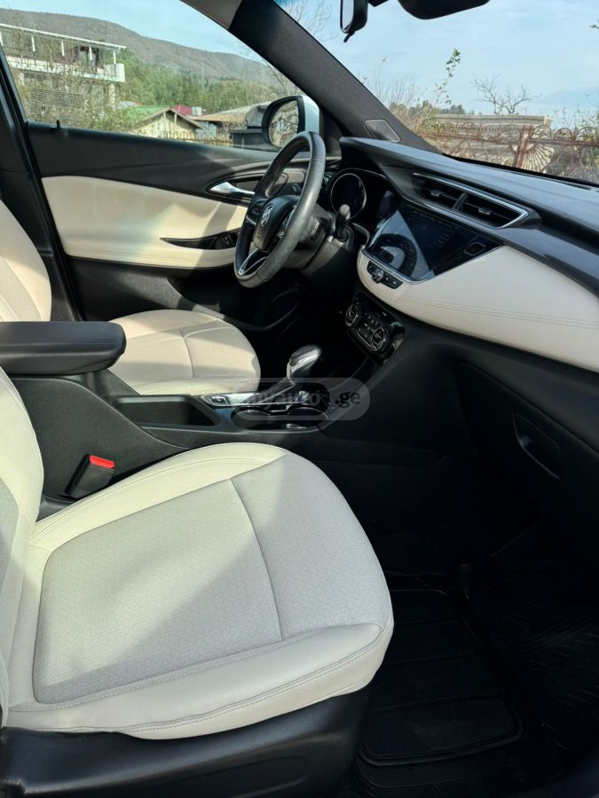 Buick Encore - фото 9