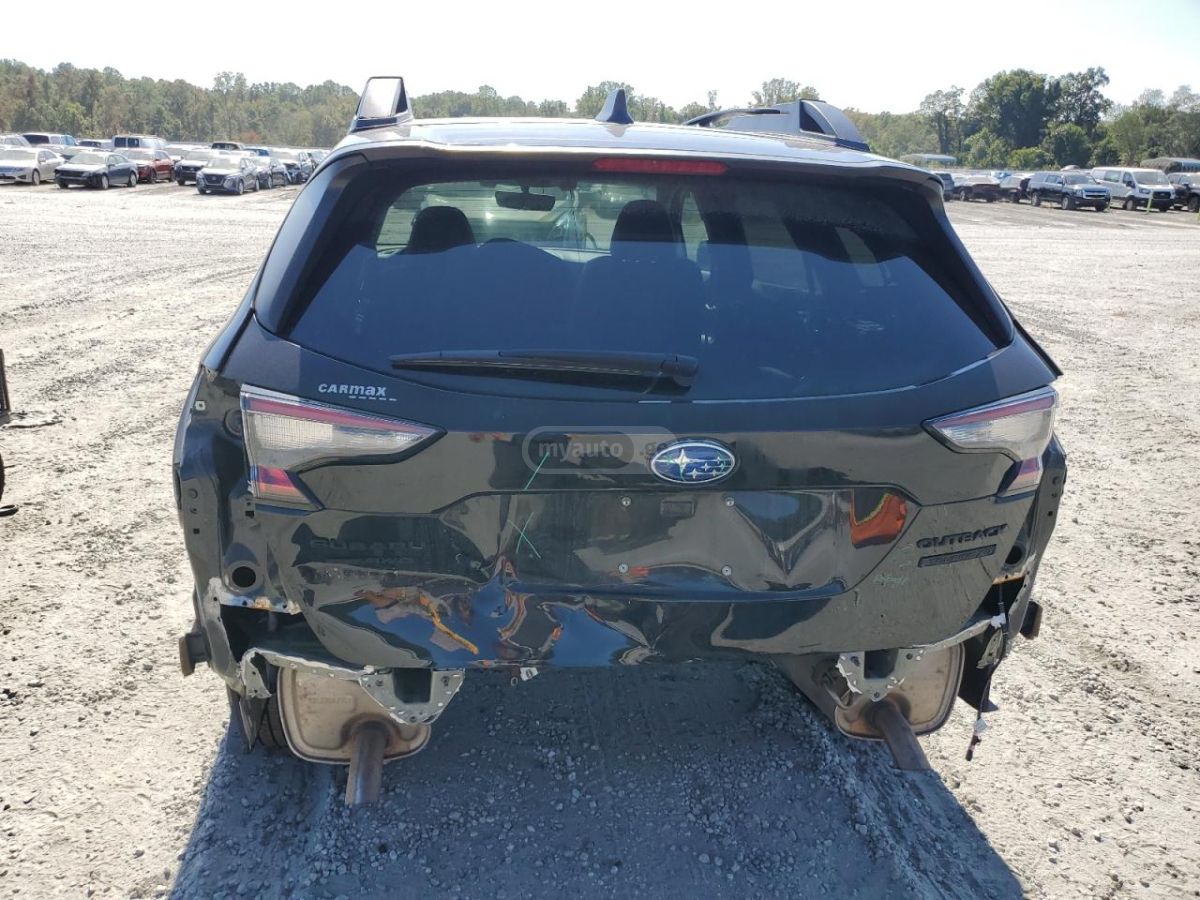 Subaru Limited 4dr All-Wheel Drive CV — миниатюра 8