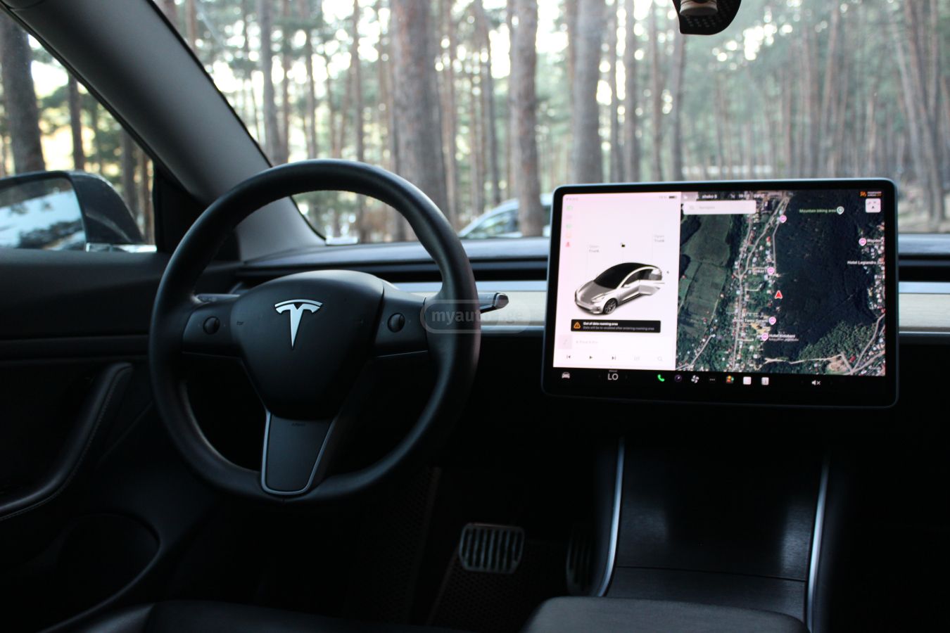 Tesla Model 3 - фото 10