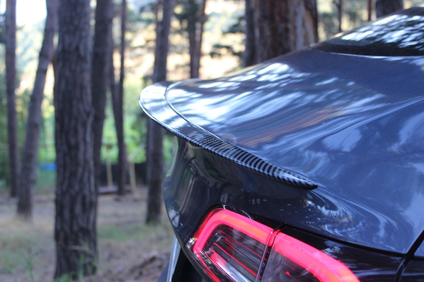 Tesla Model 3 - фото 9