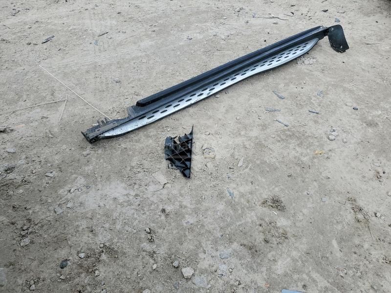 Mercedes-Benz GLC 300 Coupe 4MATIC 2025 — миниатюра 13