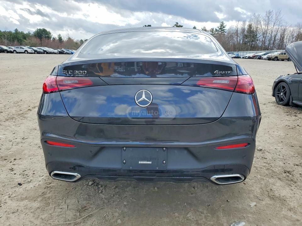 Mercedes-Benz GLC 300 Coupe 4MATIC 2025 — миниатюра 6