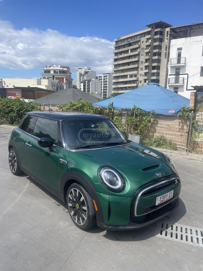 MINI Cooper 2022 — миниатюра 1