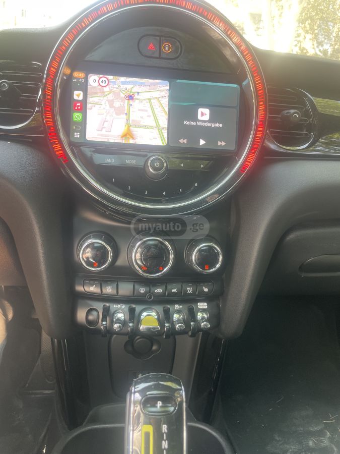 MINI Cooper 2022 — миниатюра 6