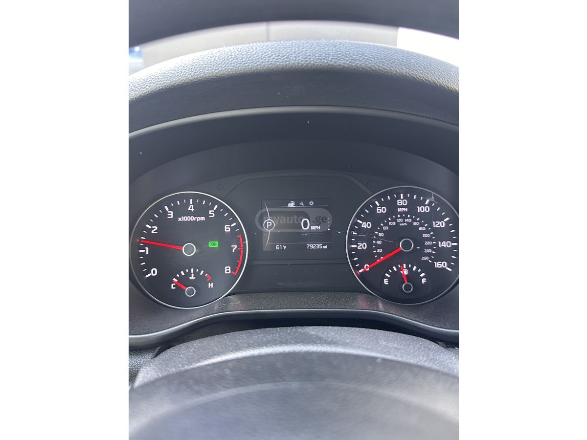 Kia Sportage - фото 10