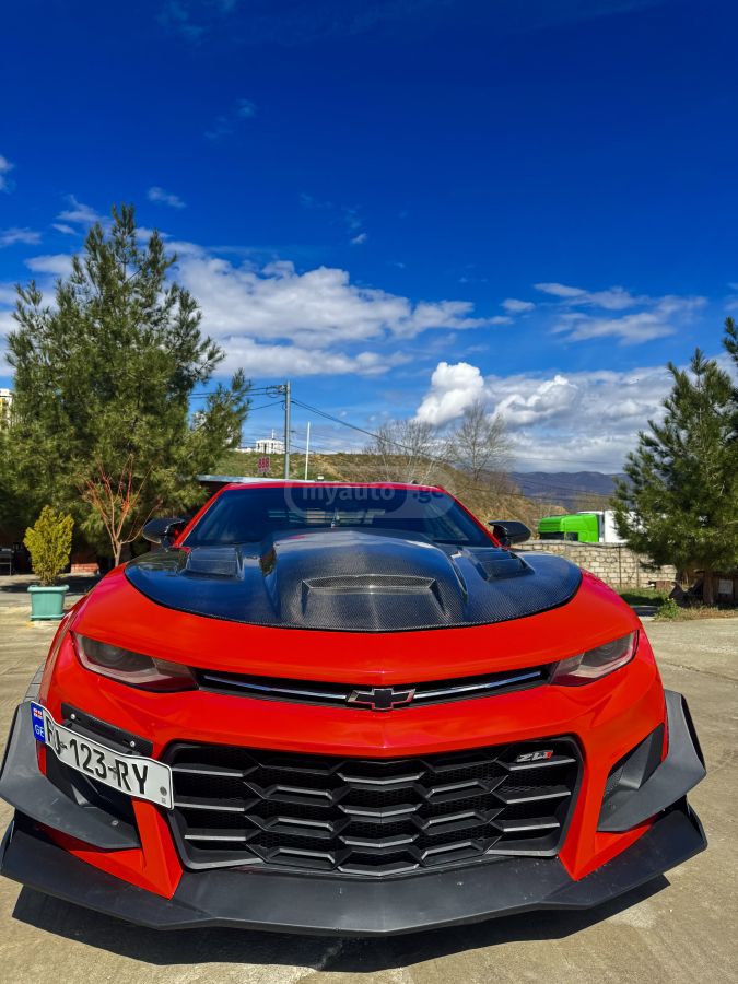 Chevrolet Camaro - фото 1