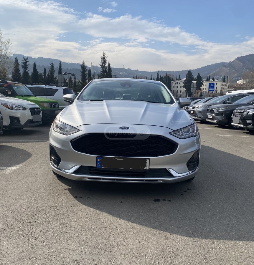 Ford Fusion - фото 5