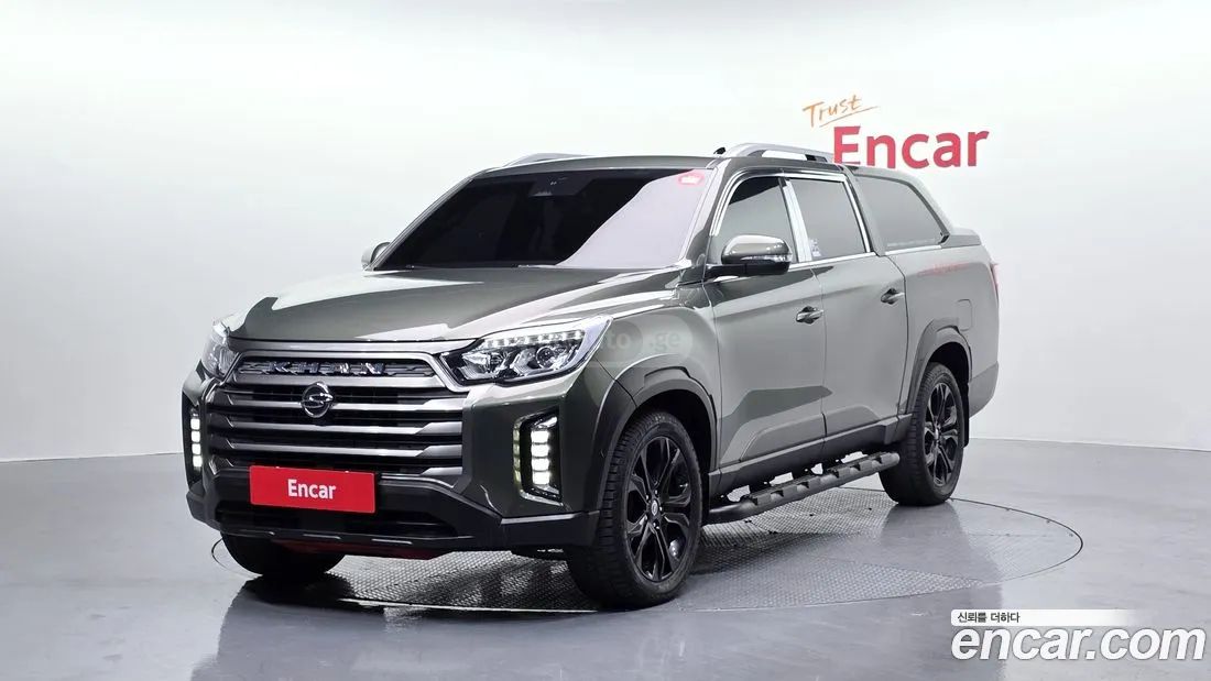 Ssangyong Rexton - фото 1