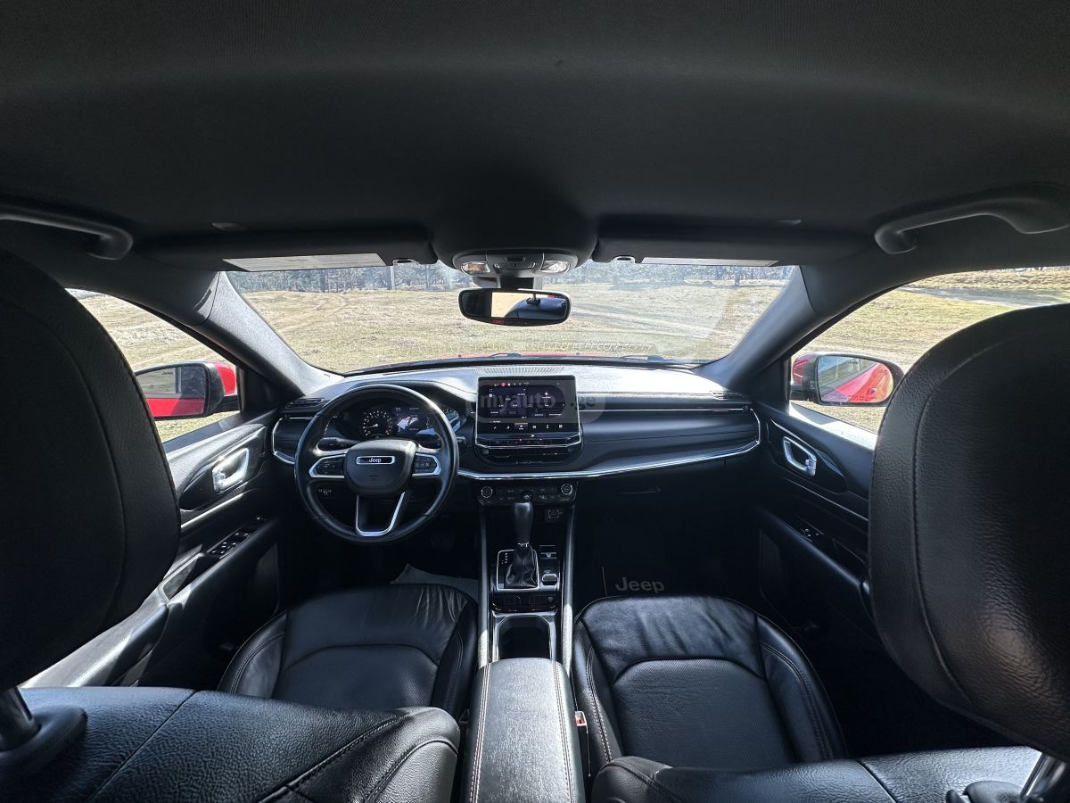 Jeep Compass - фото 11