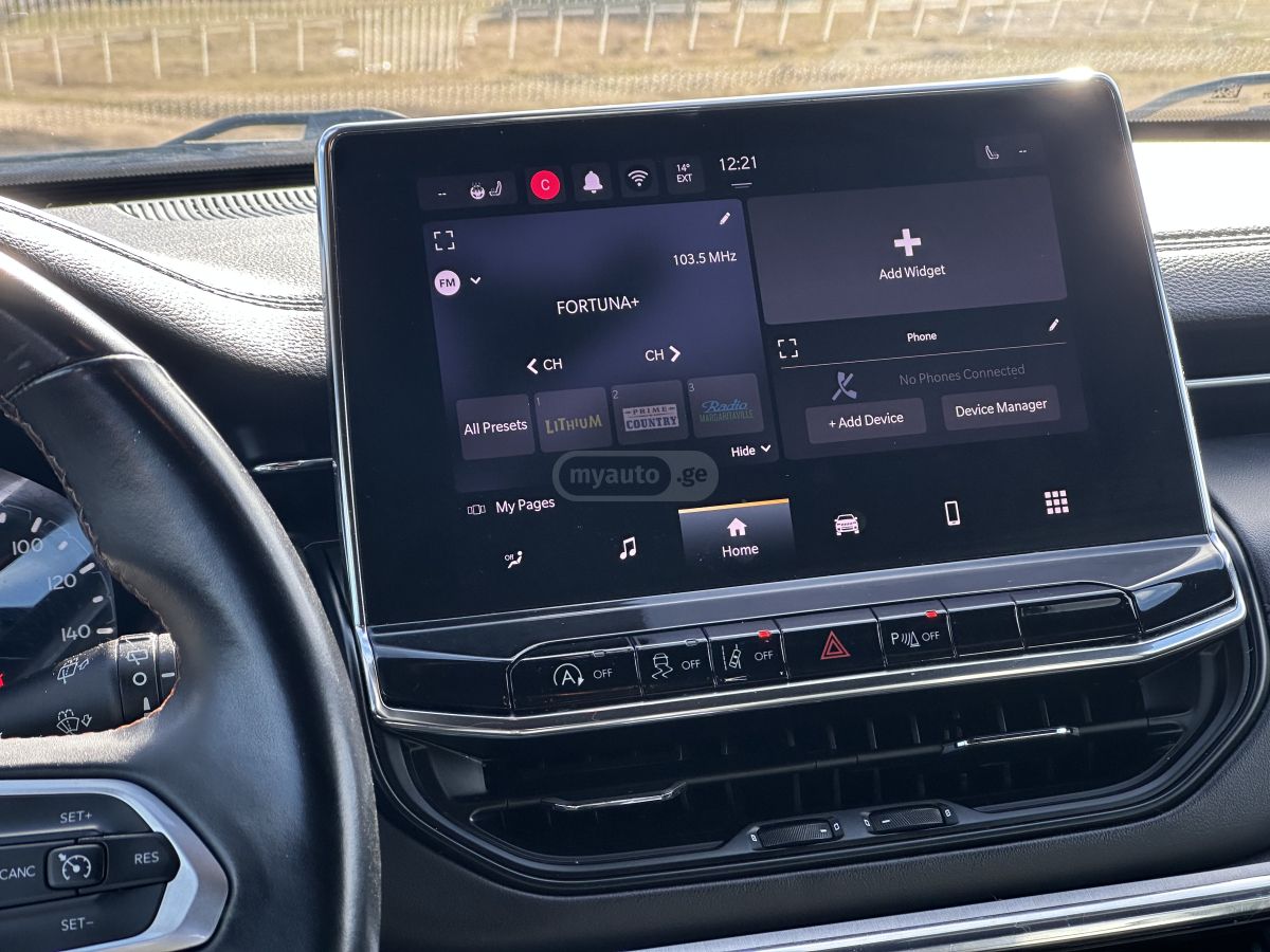 Jeep Compass - фото 12