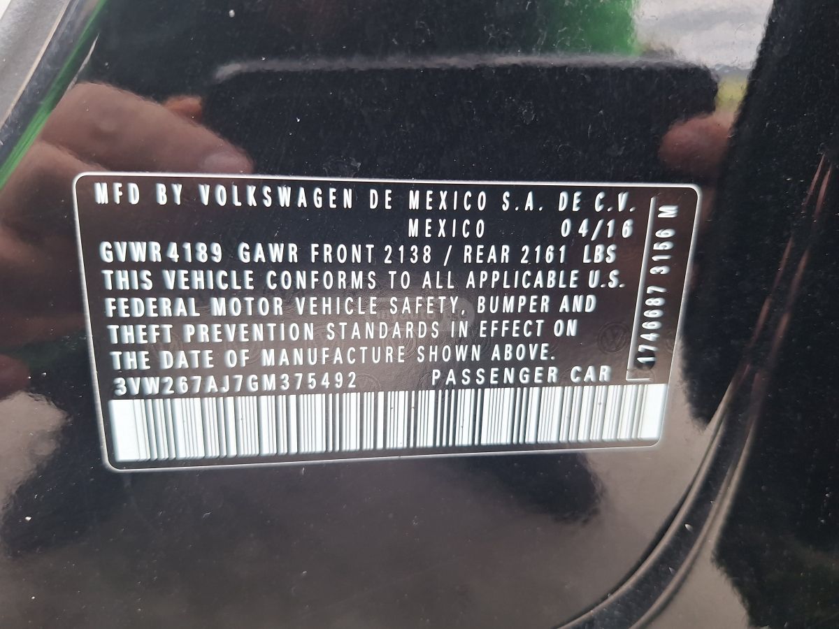 Volkswagen Jetta - фото 10