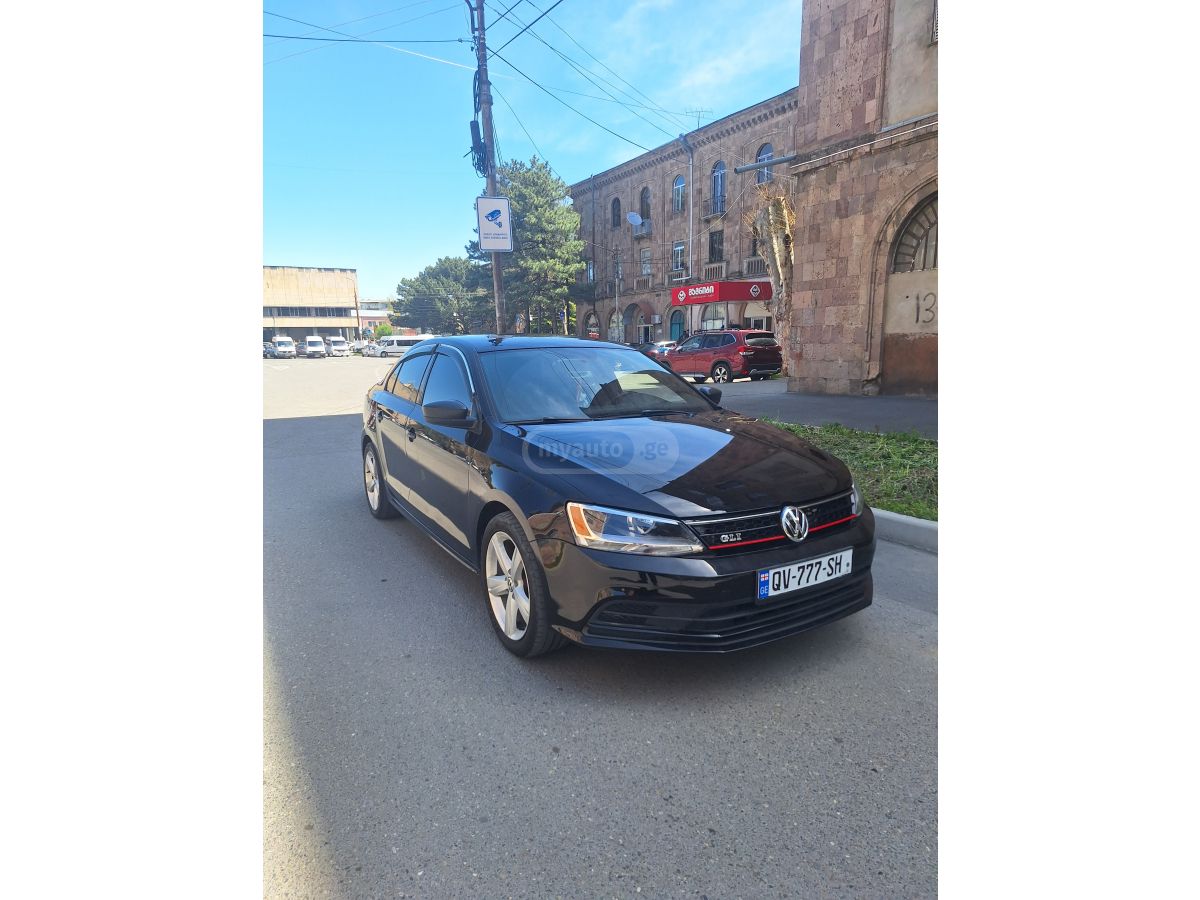 Volkswagen Jetta - фото 4