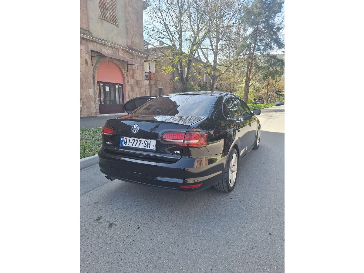 Volkswagen Jetta - фото 5