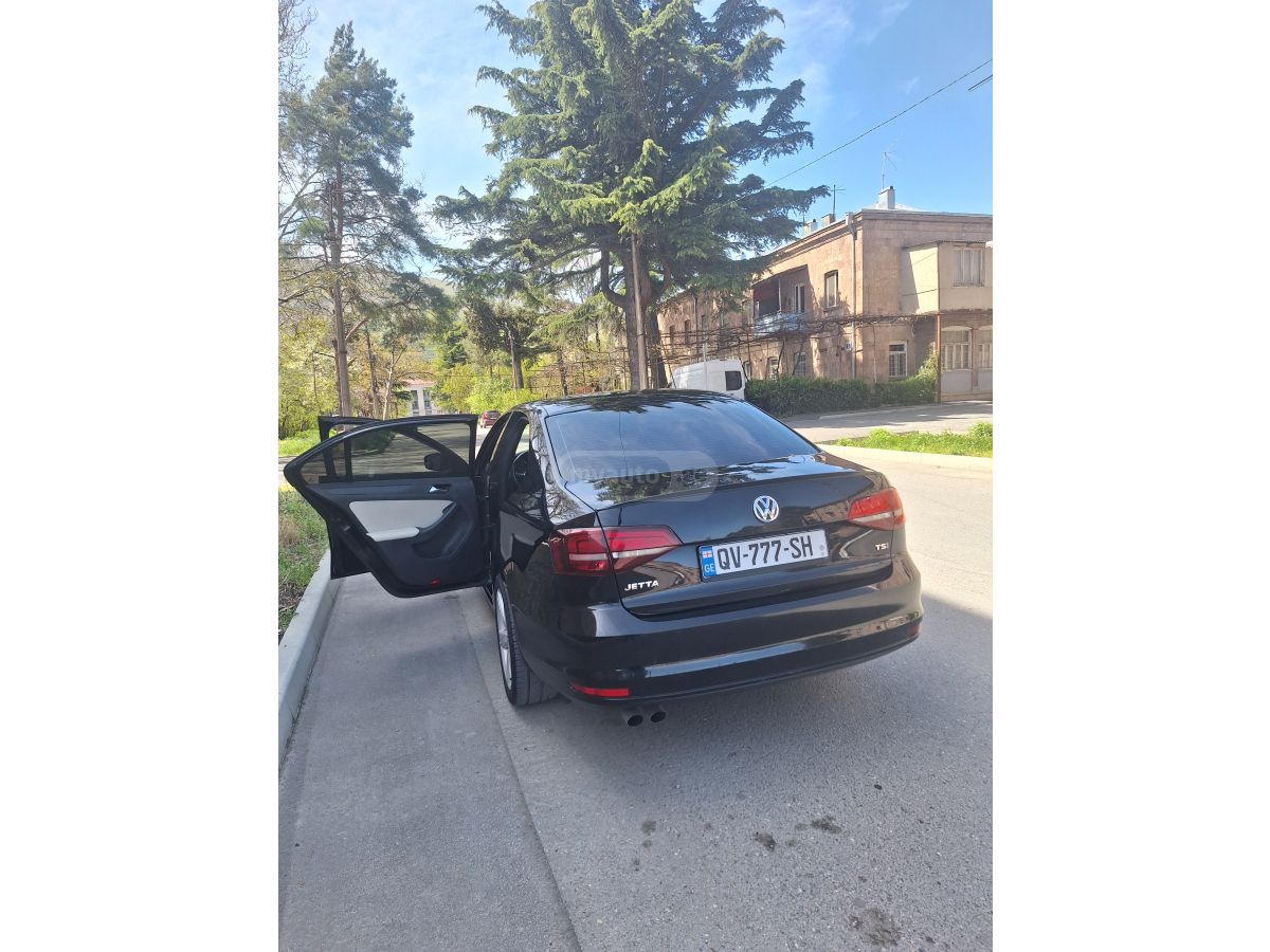 Volkswagen Jetta - фото 7