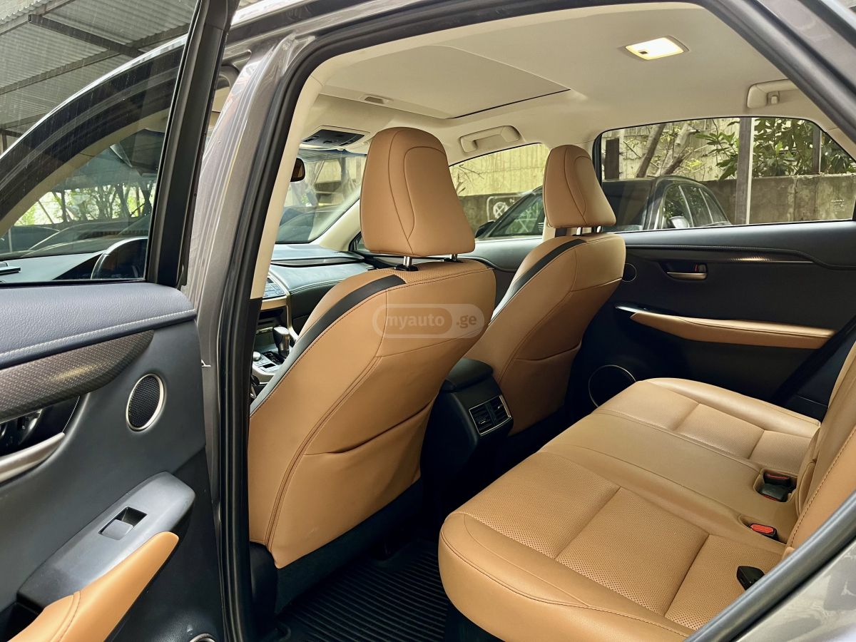Lexus NX 200 - фото 11