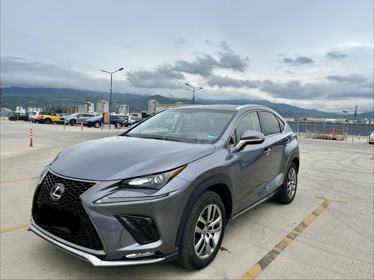 Lexus NX 200 - фото 2