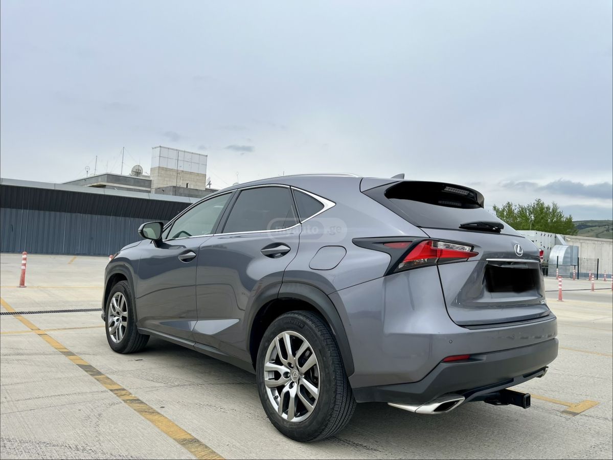 Lexus NX 200 - фото 7