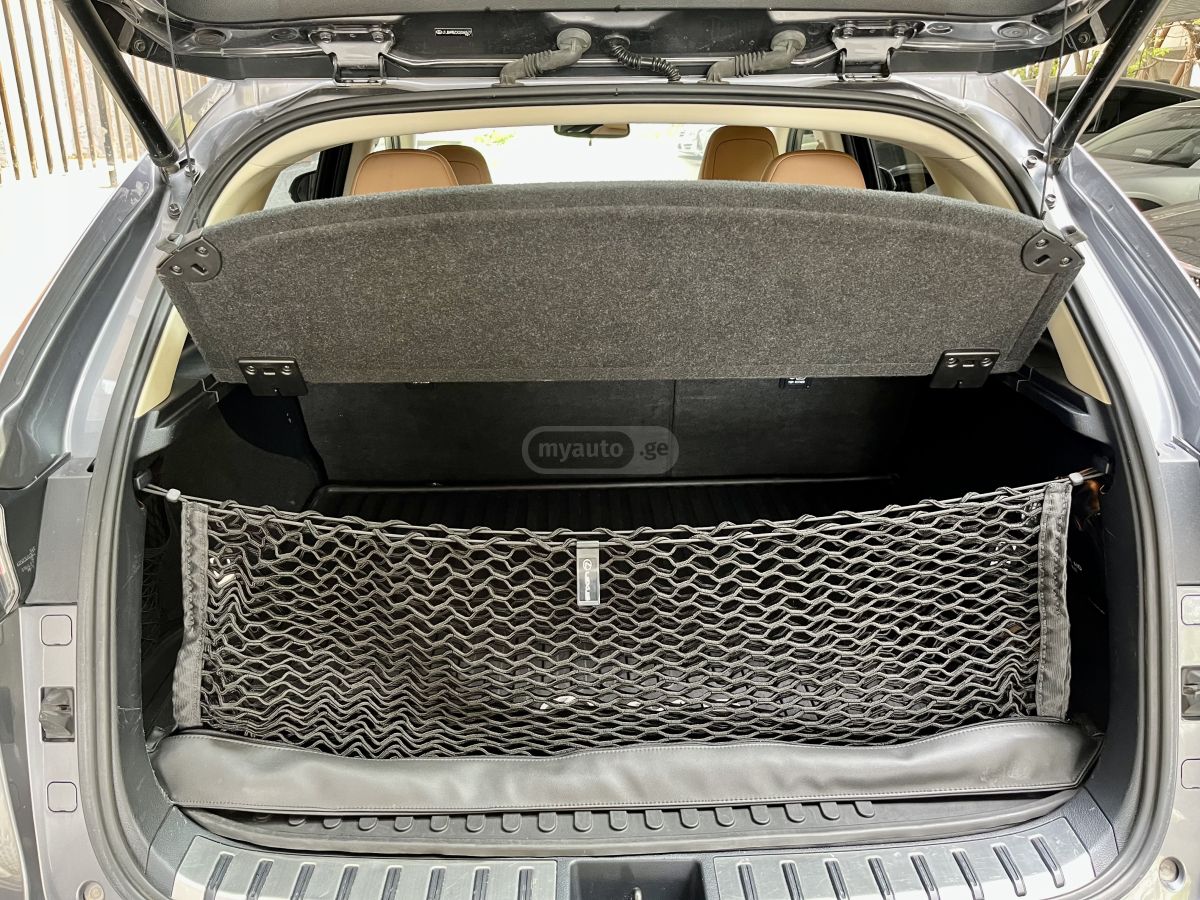 Lexus NX 200 - фото 9