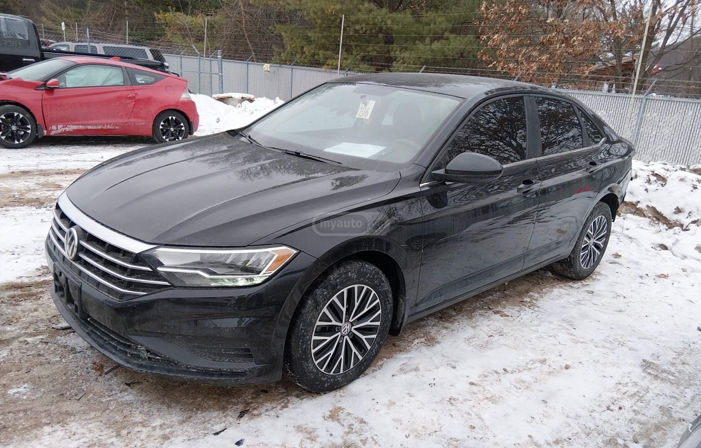 Volkswagen Jetta - фото 1