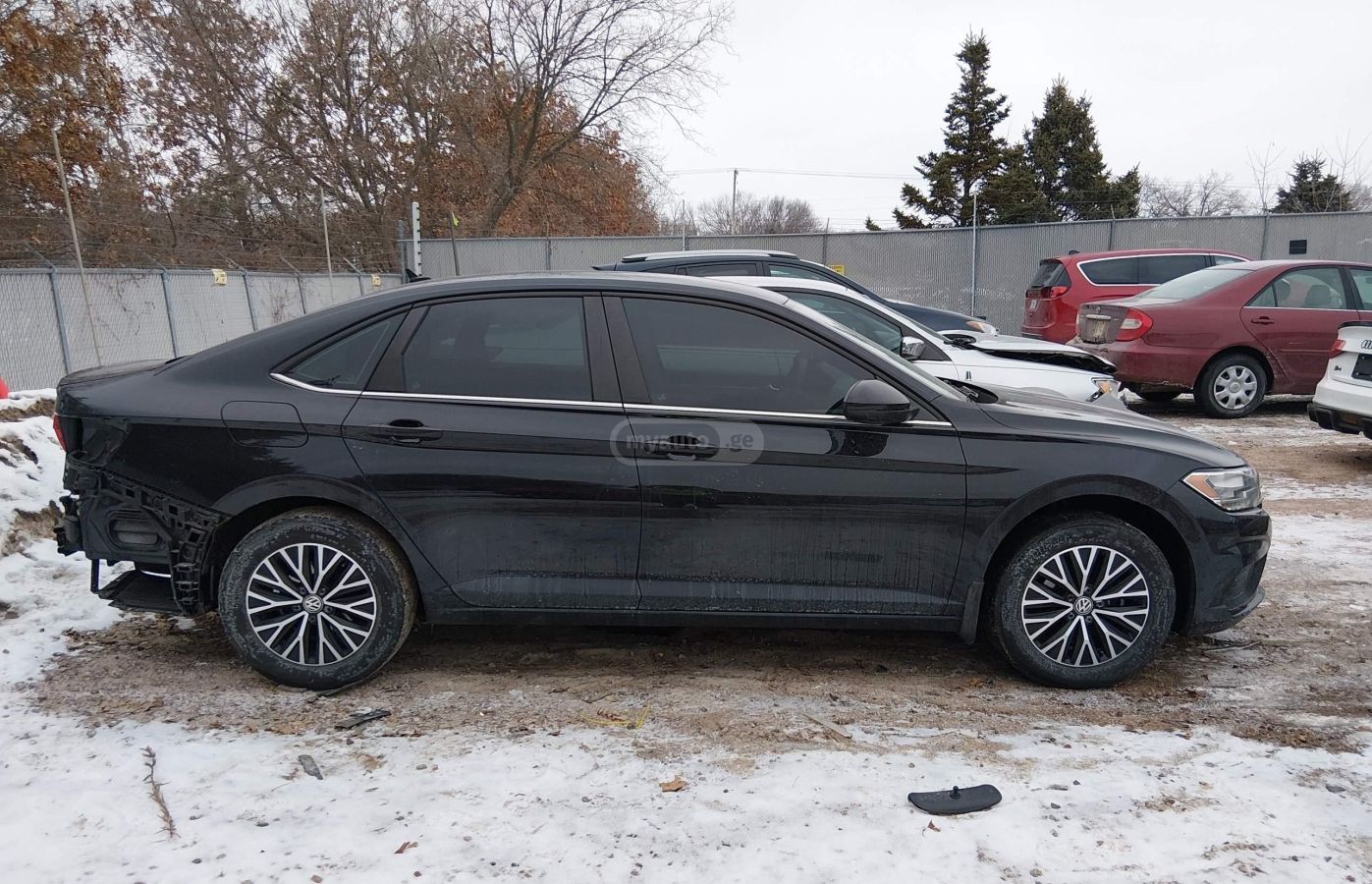 Volkswagen Jetta - фото 6