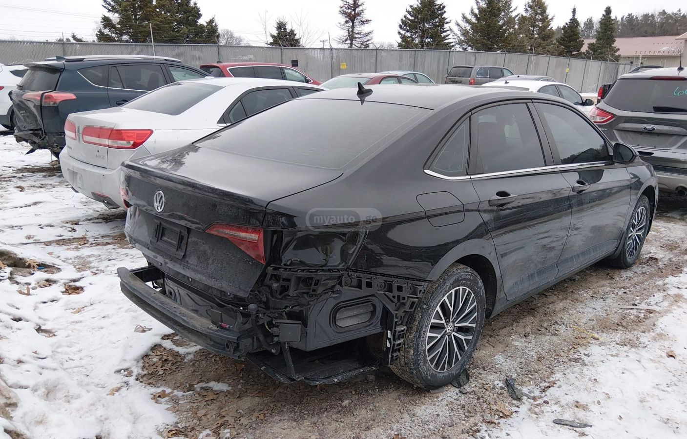 Volkswagen Jetta - фото 8