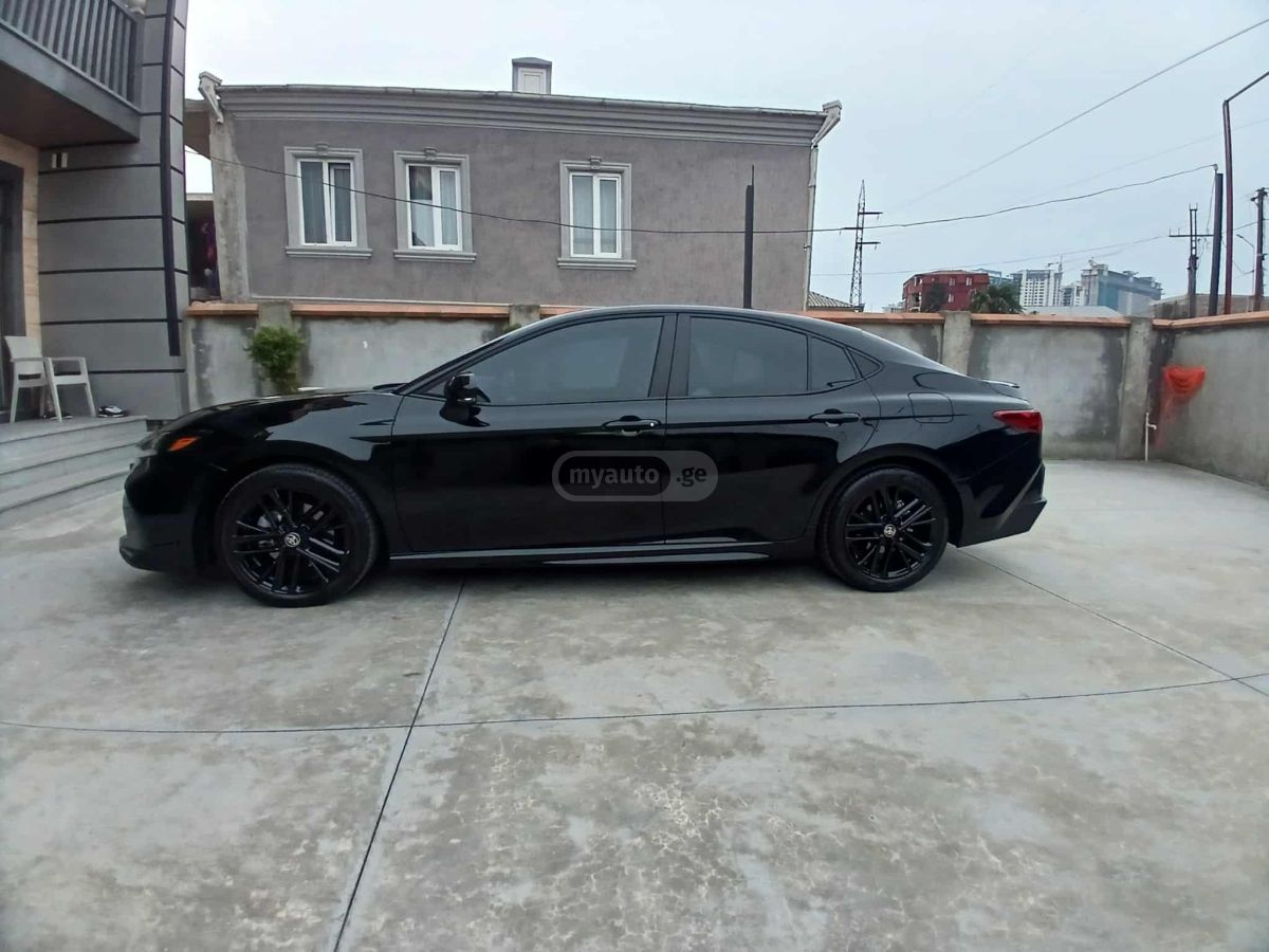 Toyota SE — миниатюра 7