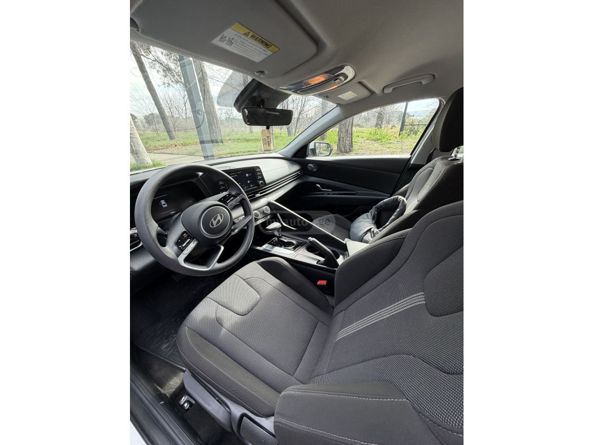 Hyundai Elantra - фото 9