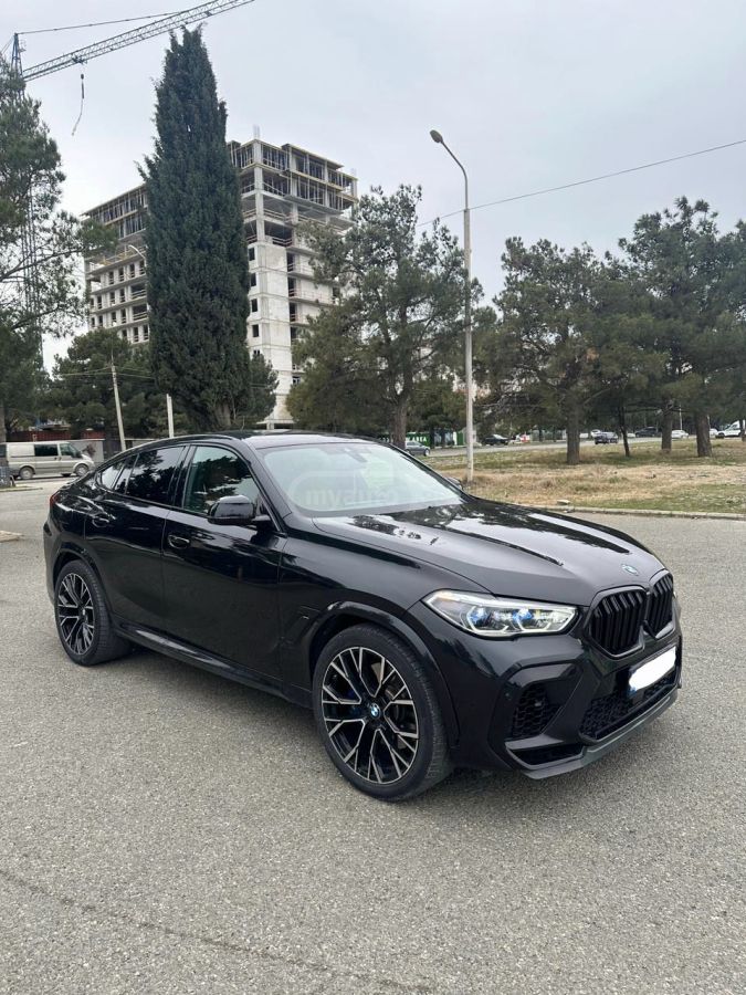 BMW X6 - фото 1