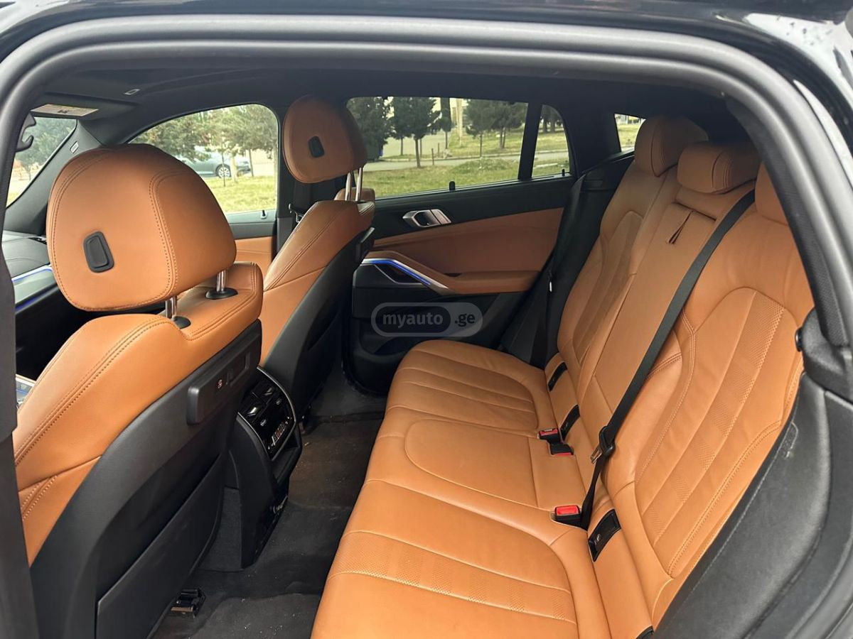 BMW X6 - фото 11