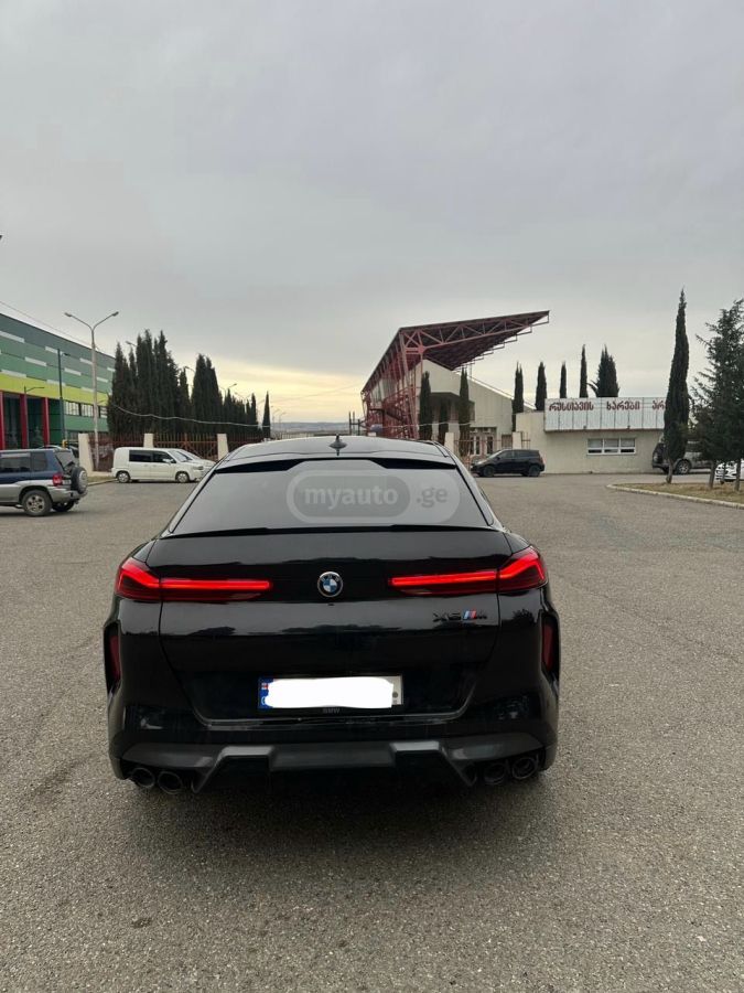 BMW X6 - фото 9