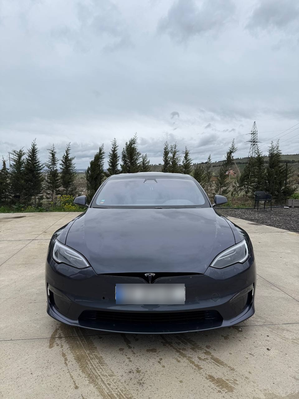 Tesla Model S - фото 1