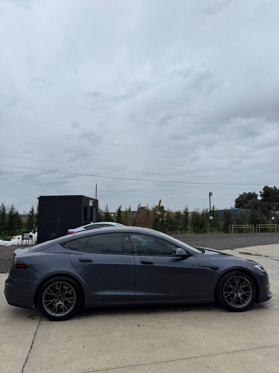 Tesla Model S - фото 5