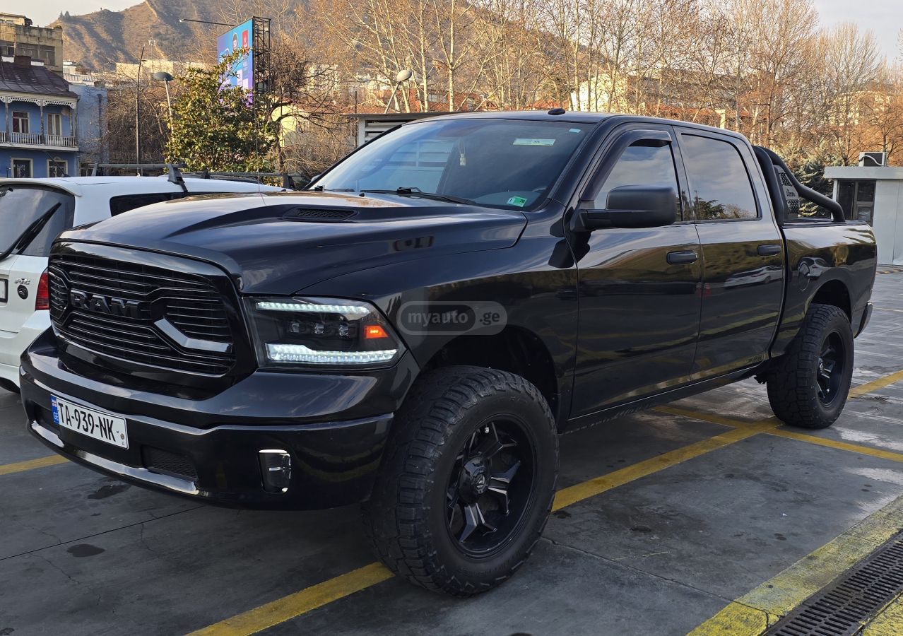Dodge RAM - фото 1
