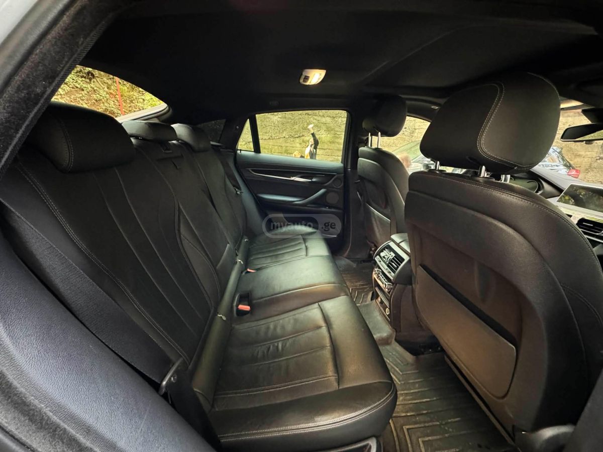 BMW X6 - фото 11