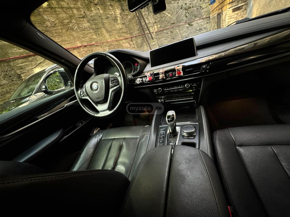 BMW X6 - фото 8