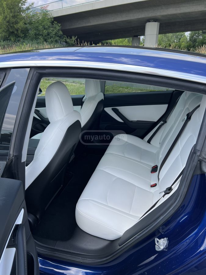 Tesla Model 3 - фото 15