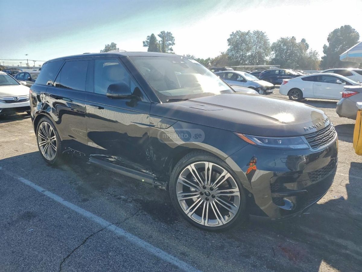 Land Rover Range Rover 2024 — миниатюра 3