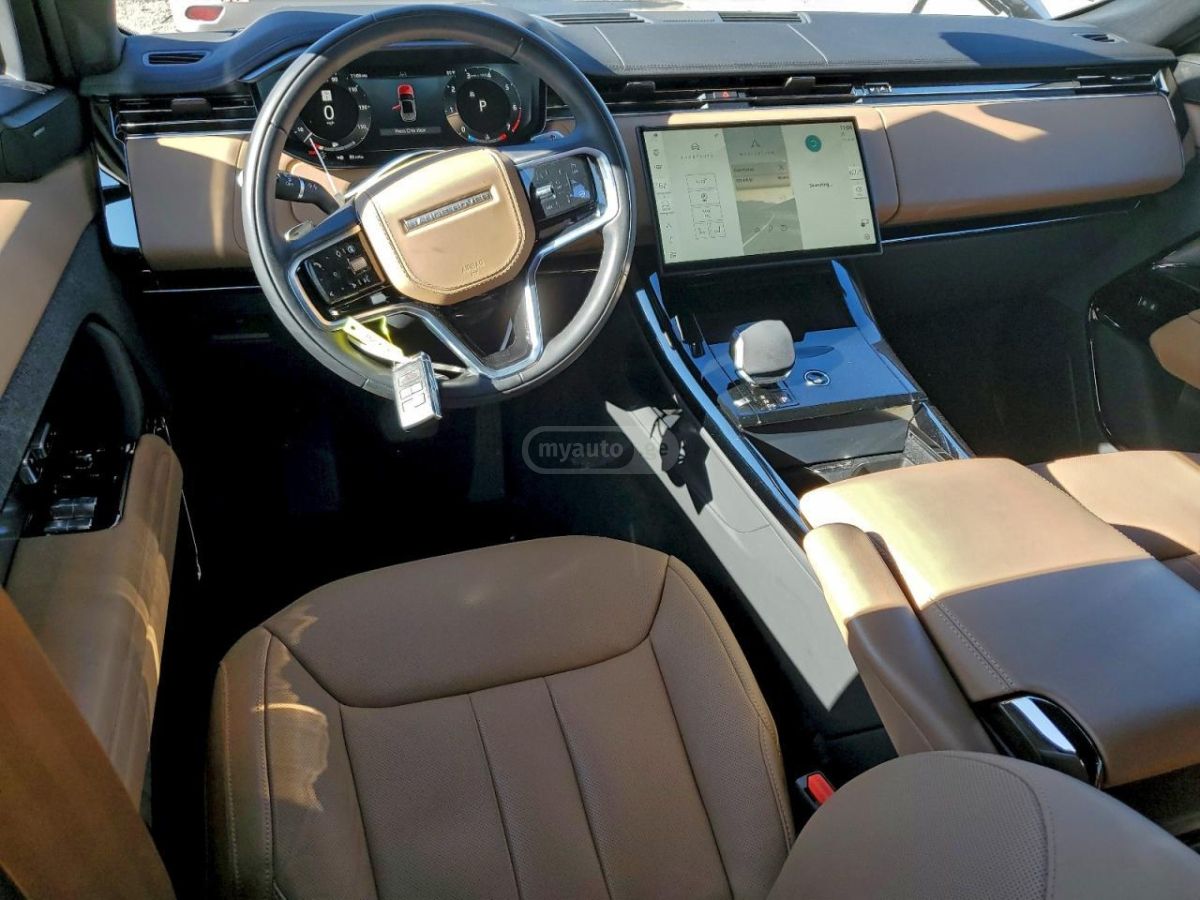 Land Rover Range Rover 2024 — миниатюра 8