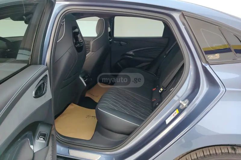 BYD Seal 2023 — миниатюра 11